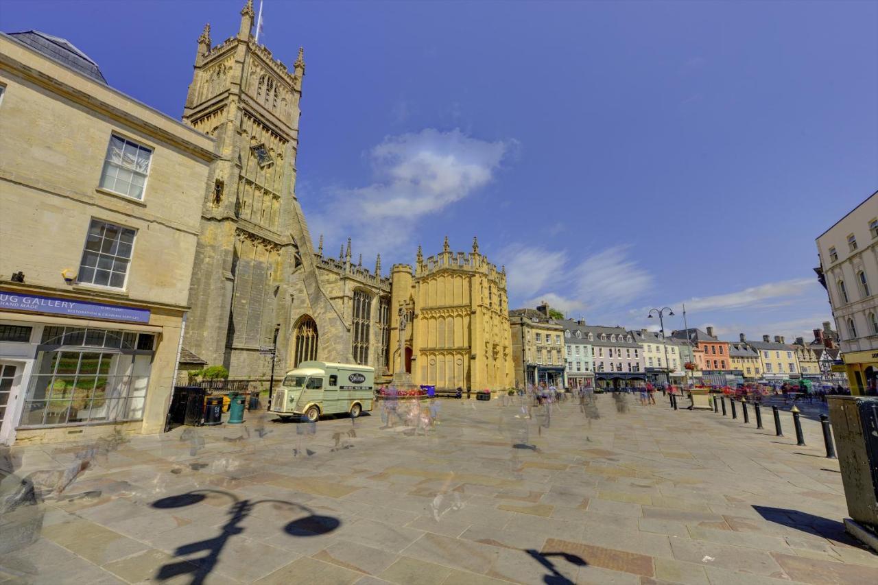 Corinium Lodge - Town Centre Apartment Cirencester Exterior photo